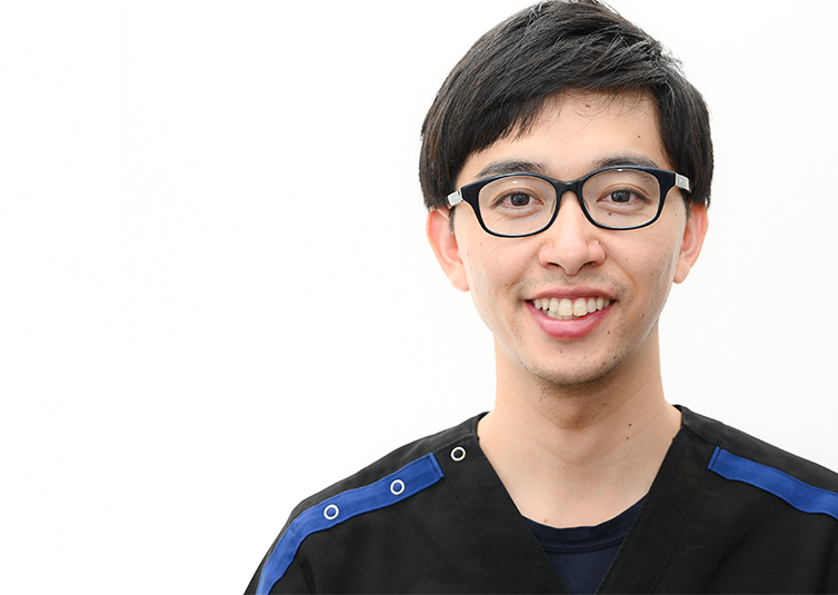 歯科医師 鬼頭 孝行